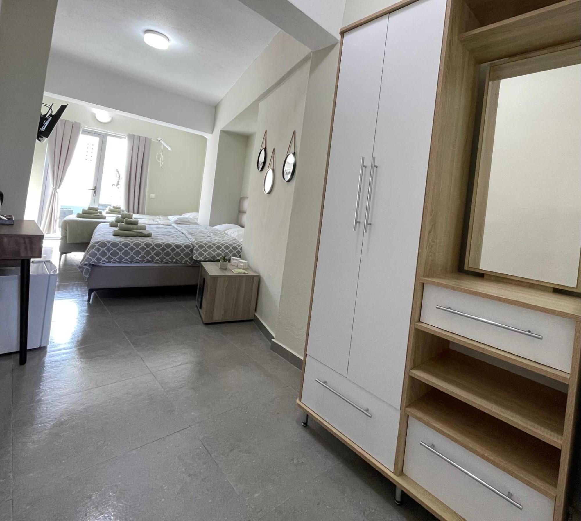 Sea Side Rooms Rhodes City Kültér fotó